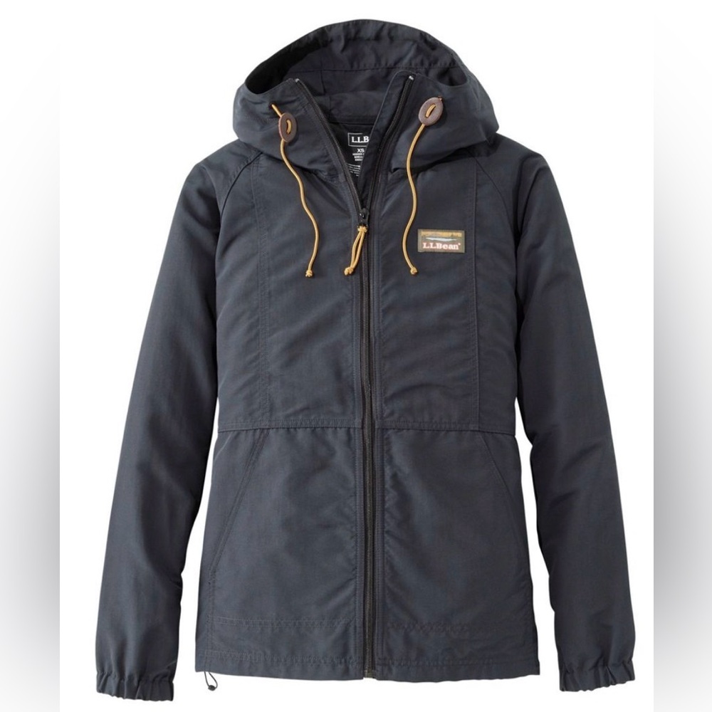 L.L. Bean Mountain Classic Full Zip hooded jacket